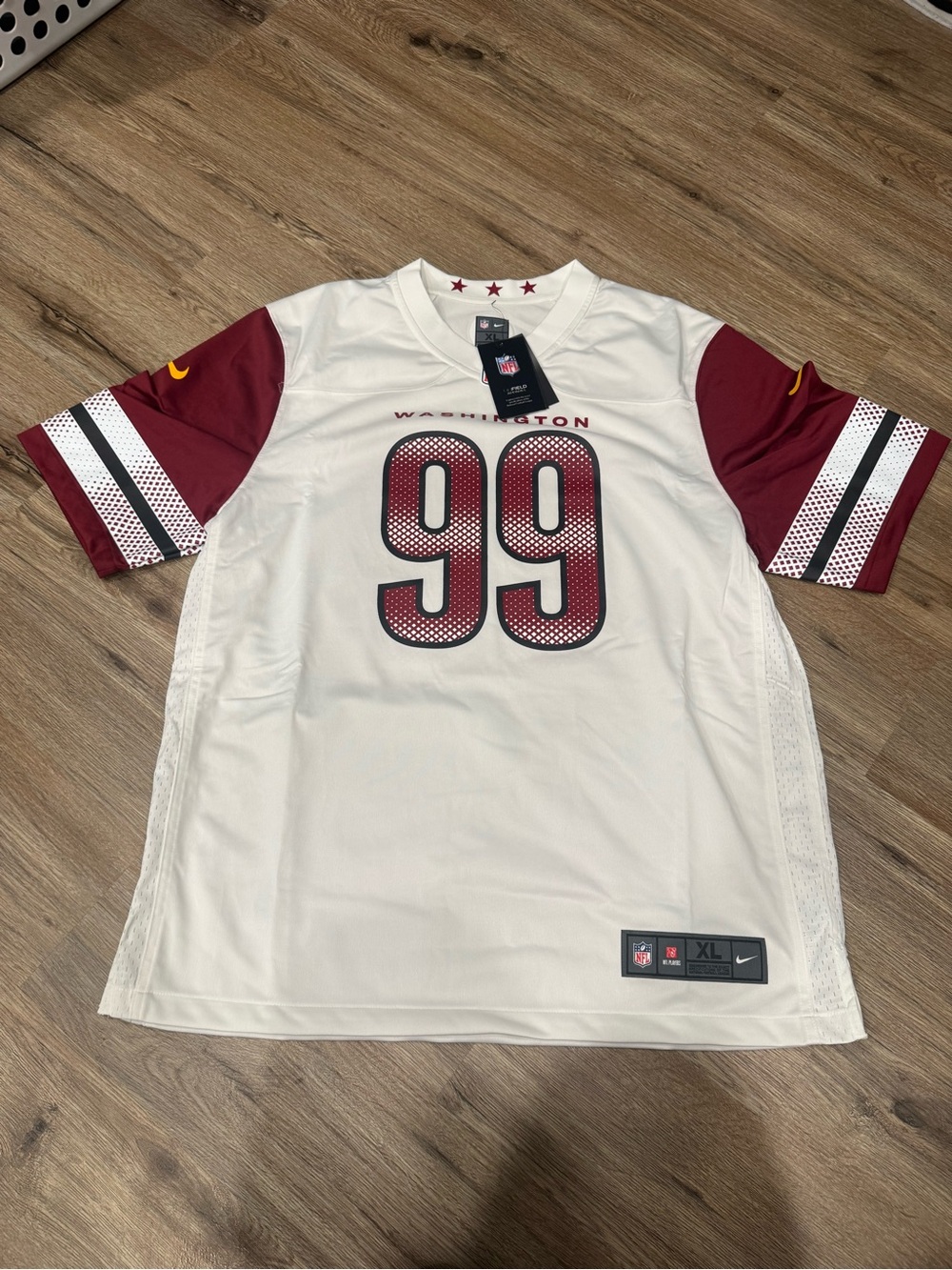 Nike Chase Young #99 Washington Commanders On Field Jersey White Men NFL NWT